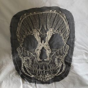 Italian lace skull